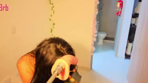 Steven  e online show from November 2025 02:28:01 AM