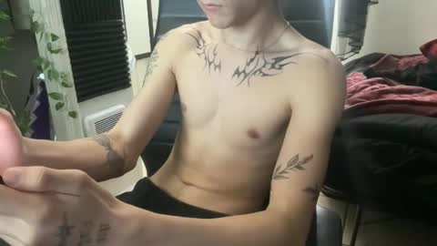 10incock18 online show from February 2026 02:16:02 AM