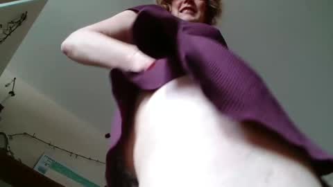 12ennie online show from April 2026 08:20:01 AM