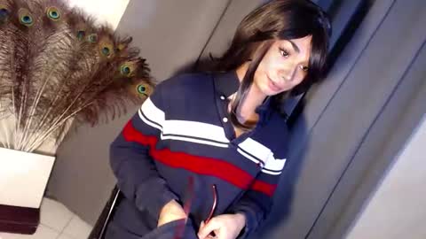 Snapshot of 18_nicole chatting on February 2026 09:47:02 AM barbie online show from February 2026 09:47:02 AM