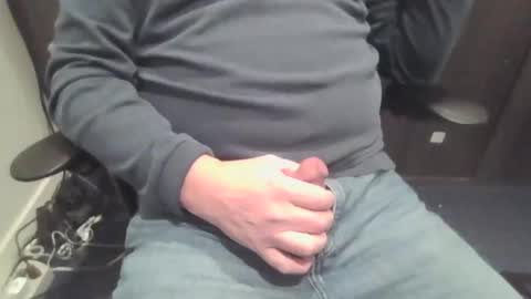 Snapshot of 1900pley chatting on December 2024 10:43:02 PM 1900pley online show from December 2024 10:43:02 PM