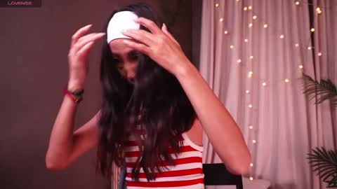 Snapshot of 1reisatumi chatting on November 2025 03:33:01 PM Rei online show from November 2025 03:33:01 PM