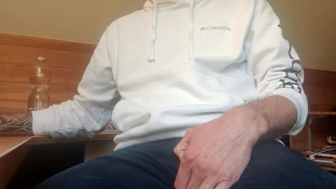 22_acacia_avenue online show from April 2026 08:39:03 AM