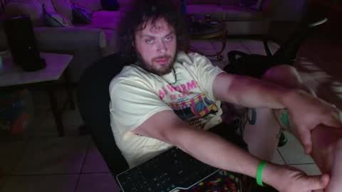 Snapshot of 2dirtyhillbillies chatting on May 2026 02:52:01 AM ThrillBilly online show from May 2026 02:52:01 AM
