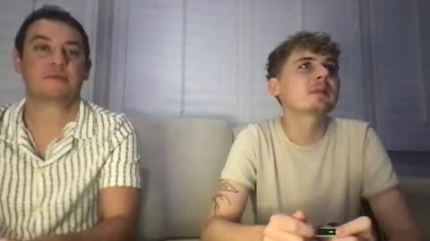 Snapshot of 2hungboys chatting on July 2026 06:37:02 AM Roommates online show from July 2026 06:37:02 AM
