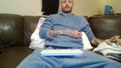 420feetloverr420 online show from April 2026 02:44:01 AM