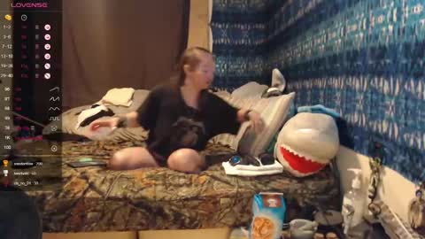 420stonerchick online show from May 2026 12:24:01 PM