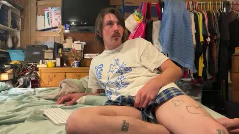 FUCKR online show from November 2025 08:41:01 PM