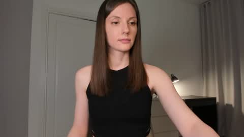 Anna online show from June 2026 07:29:01 PM
