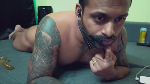 Snapshot of 7inchairyuncutindianhunk chatting on September 2025 09:48:02 PM Ayush online show from September 2025 09:48:02 PM