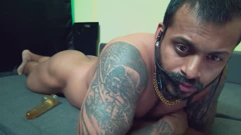 Snapshot of 7inchairyuncutindianhunk chatting on September 2025 09:48:02 PM Ayush online show from September 2025 09:48:02 PM