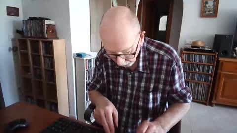  Papi  online show from March 2026 11:26:01 AM