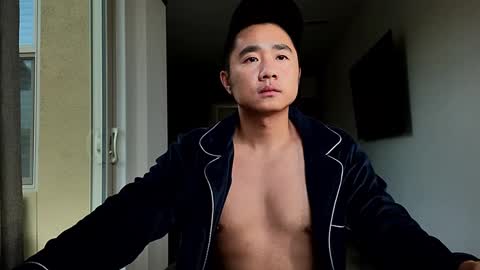 985454251 online show from March 2025 12:49:01 AM