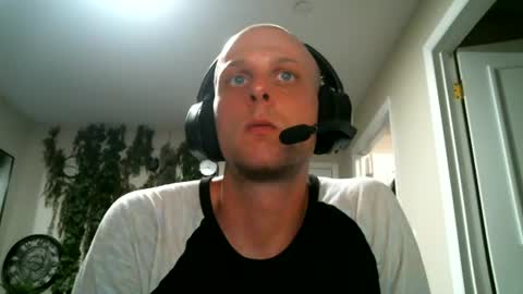 Snapshot of 9daddy4u chatting on July 2026 08:46:02 PM Hung dad online show from July 2026 08:46:02 PM