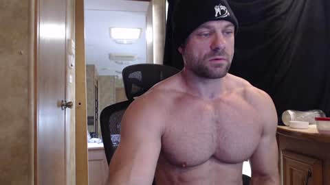 Snapshot of 9fat_inches chatting on December 2024 06:13:01 PM 9 fat inches online show from December 2024 06:13:01 PM