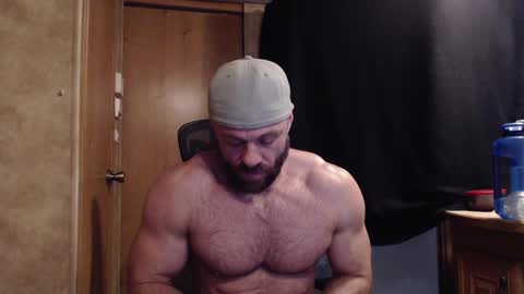 Snapshot of 9fat_inches chatting on January 2025 11:34:02 PM 9 fat inches online show from January 2025 11:34:02 PM