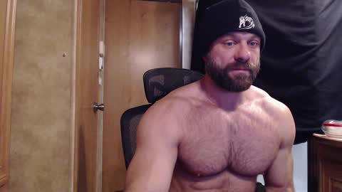 Snapshot of 9fat_inches chatting on January 2025 08:13:01 PM 9 fat inches online show from January 2025 08:13:01 PM