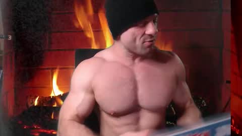 Snapshot of 9fat_inches chatting on March 2026 02:39:01 AM 9 fat inches online show from March 2026 02:39:01 AM