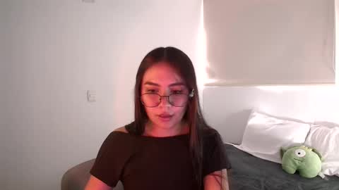 abby 3 online show from December 2025 05:18:02 PM