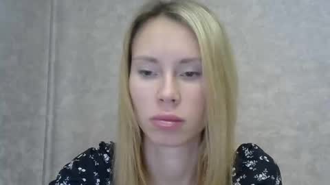 _alex1819 online show from October 2025 07:21:01 AM