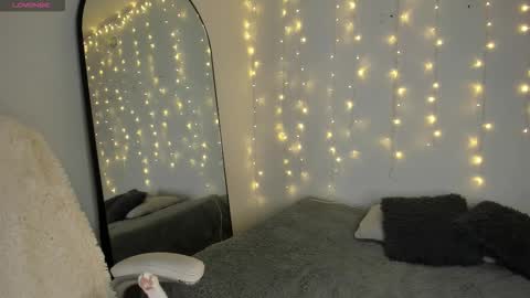 Snapshot of _allisongomez chatting on February 2026 11:20:02 PM _allisongomez online show from February 2026 11:20:02 PM