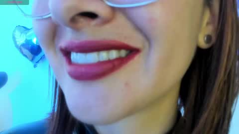 antonia online show from May 2026 07:31:01 PM