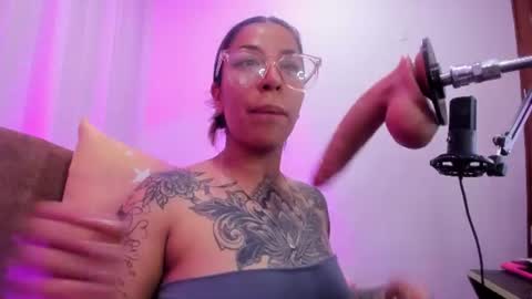 Snapshot of _antonella_dreams chatting on July 2026 11:24:02 AM _antonella_dreams online show from July 2026 11:24:02 AM