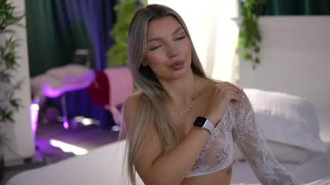 Arielle online show from July 2026 06:41:01 AM
