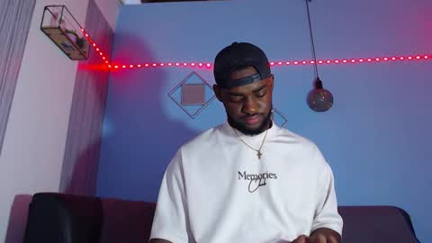 Andrew online show from March 2026 03:36:01 AM