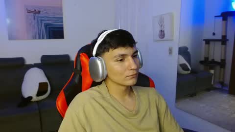 B L A K E online show from February 2025 08:06:01 AM