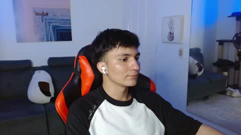 B L A K E online show from February 2025 07:09:02 AM