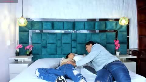 _bonnyandclyde online show from March 2026 12:30:02 PM