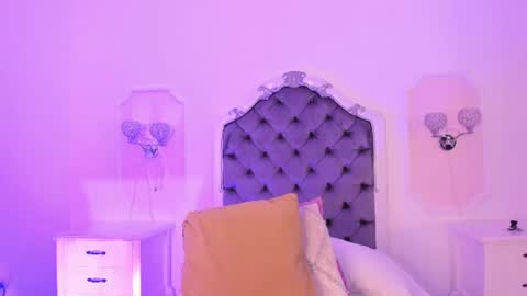 Brenda  online show from June 2026 07:40:01 PM