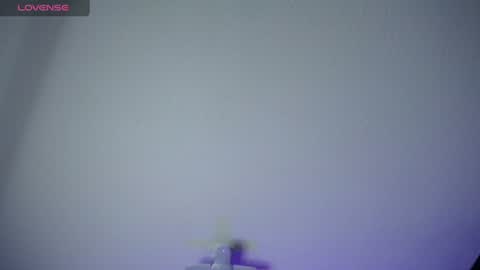 Snapshot of _charlotte_collins_ chatting on June 2026 04:53:02 PM _charlotte_collins_ online show from June 2026 04:53:02 PM