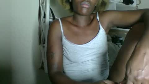 clara online show from April 2026 09:12:01 PM