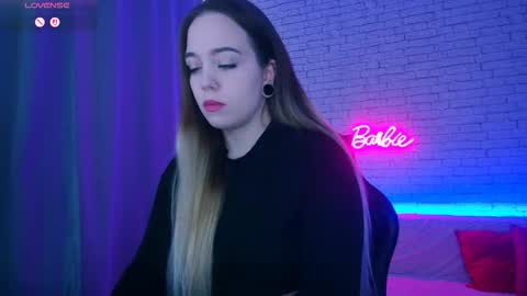 Nica online show from March 2026 06:20:02 AM