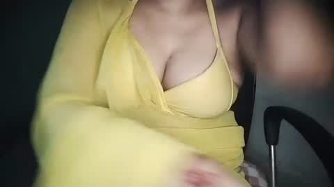 Snapshot of _dreamgirl_0 chatting on July 2026 05:34:01 AM _dreamgirl_0 online show from July 2026 05:34:01 AM