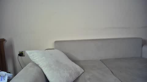 Emma Sugar online show from March 2026 05:44:01 AM