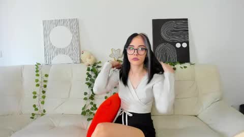 Emma online show from March 2026 08:18:02 AM