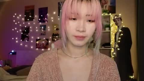 EveEva online show from March 2026 03:46:02 AM