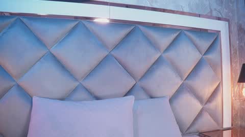 _giggy online show from April 2026 11:43:01 AM