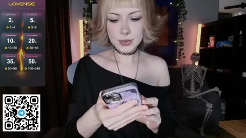 Tori online show from April 2026 06:33:01 AM