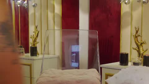 _hot_neighbour online show from July 2026 03:44:01 AM