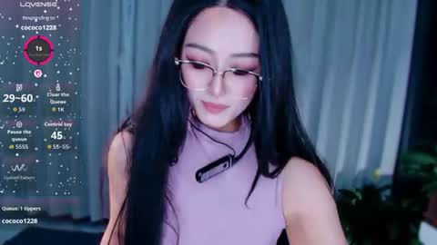 Snapshot of _iuiu_ chatting on June 2026 02:21:02 PM UU online show from June 2026 02:21:02 PM