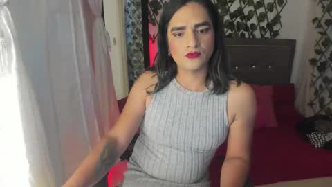 Ivone online show from October 2025 12:21:02 AM