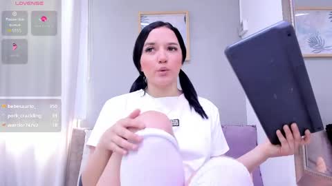 Snapshot of _jireh33_ chatting on April 2026 07:34:01 PM online show from April 2026 07:34:01 PM