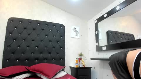 _johnson_alana online show from March 2026 12:33:02 PM