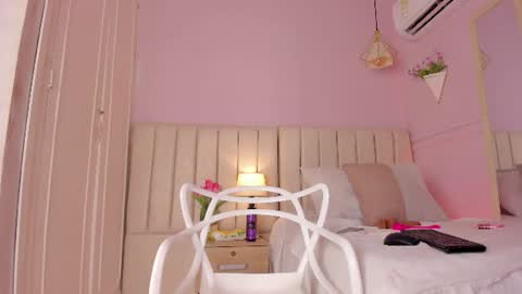 Snapshot of _karol_18 chatting on June 2026 06:46:02 PM karol online show from June 2026 06:46:02 PM