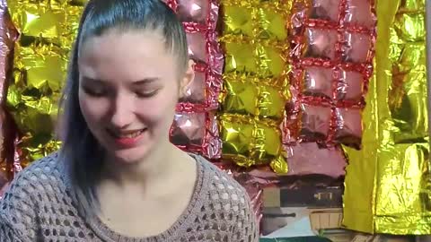 _kikiclark_ online show from April 2026 07:36:01 PM