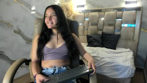 Snapshot of _kita chatting on April 2026 03:34:01 PM Jalina online show from April 2026 03:34:01 PM